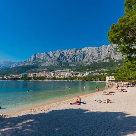 Villa Mandina - By Guide