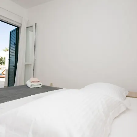 Villa Mandina - By Guide Makarska