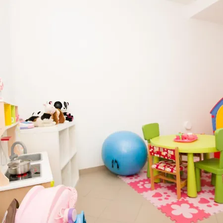 Mandina - By Guide Villa *