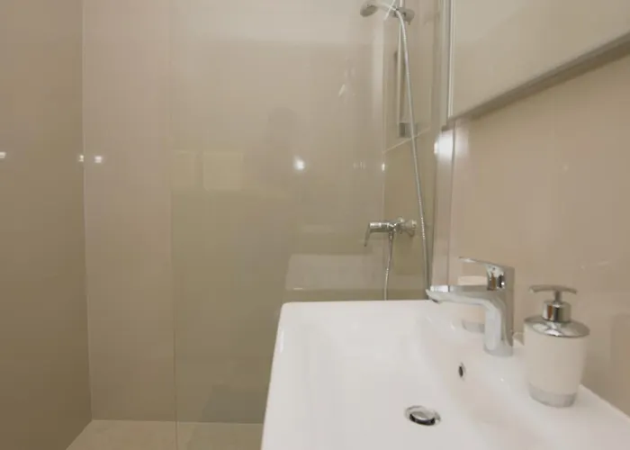 Вілла Mandina - By Guide